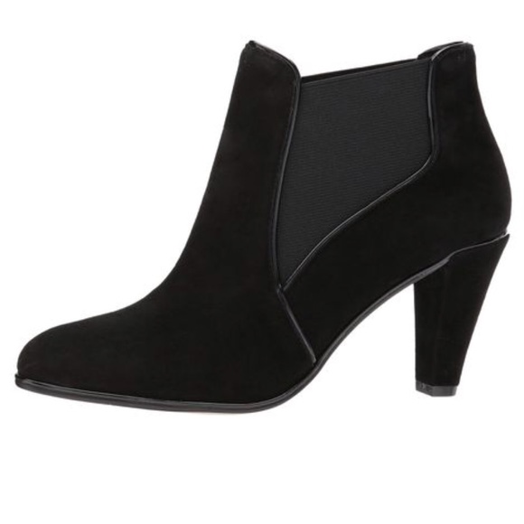 Black Pointy Toe Low Cone Heel Ankle Booties - Picture 6 of 6